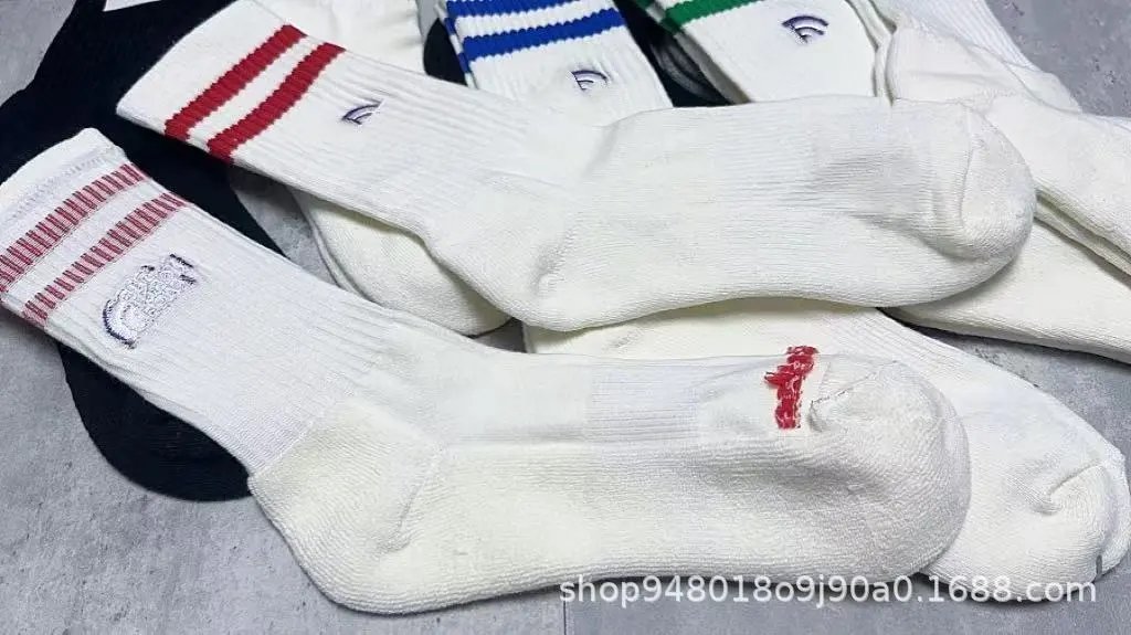 Design Classic Stripe Crew Socks Black / White - 8