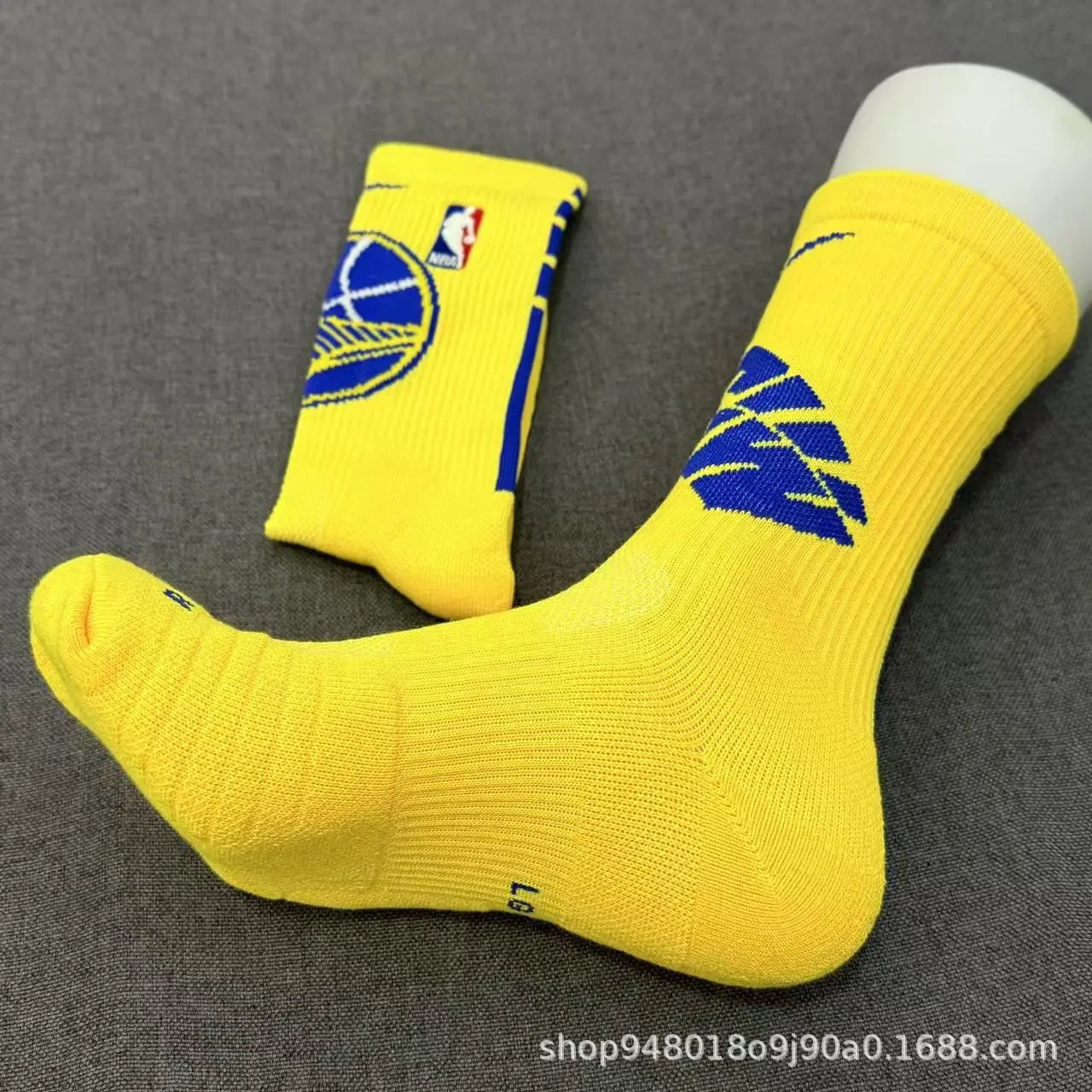 NBA Logo Crew Socks White - 15