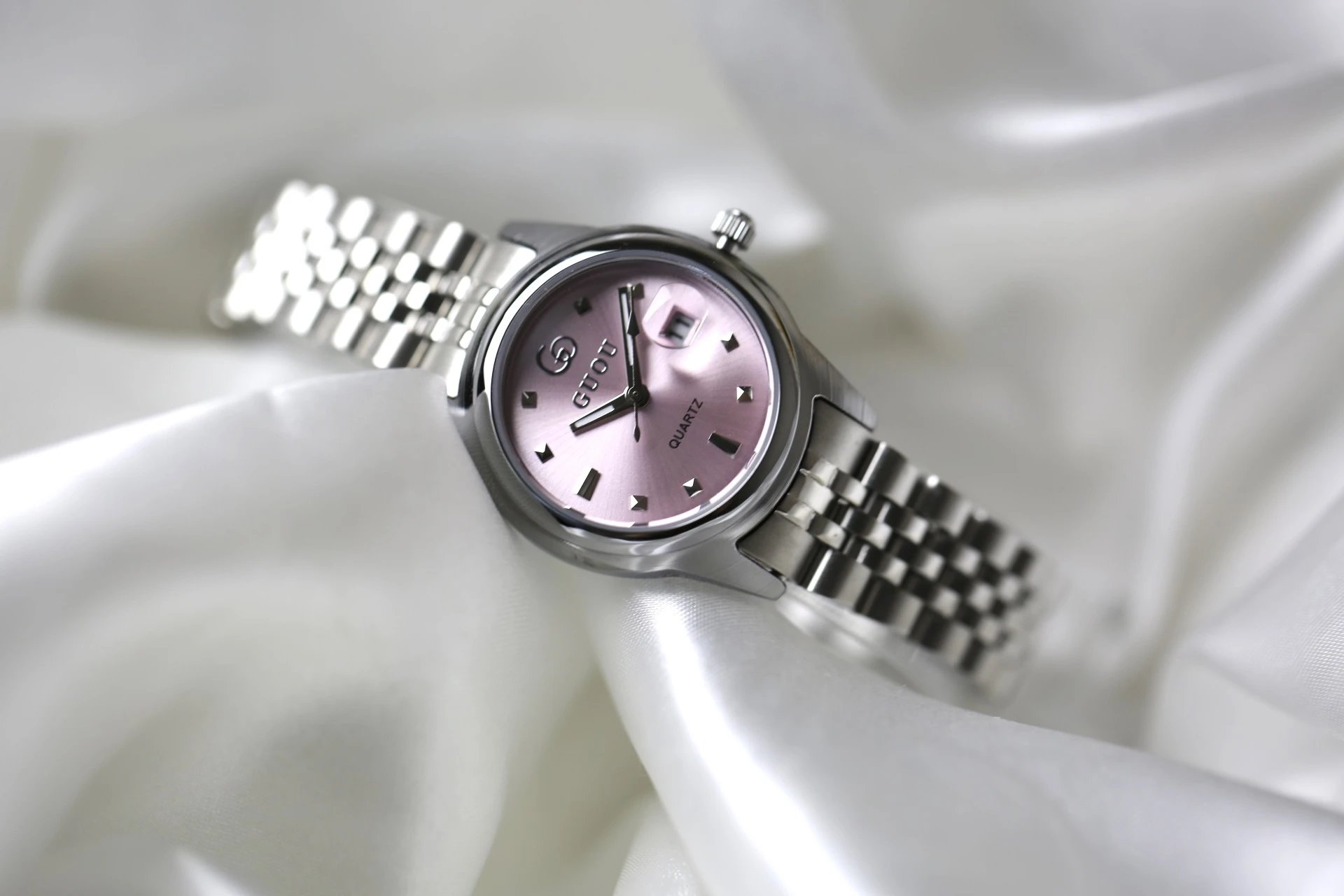 Gucci G-Timeless Quartz Watch Burgundy Dial Silver Stainless Steel Bracelet Watches - 4