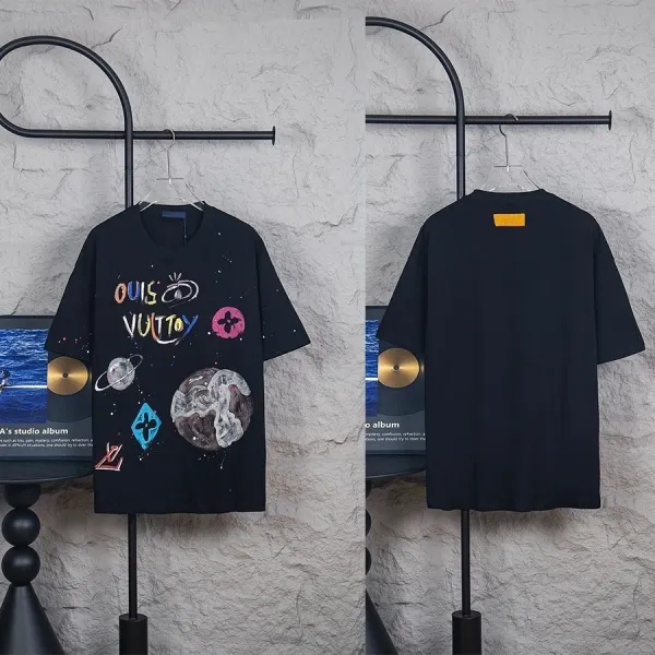 Louis Vuitton Graphic Print T-Shirt White - 13