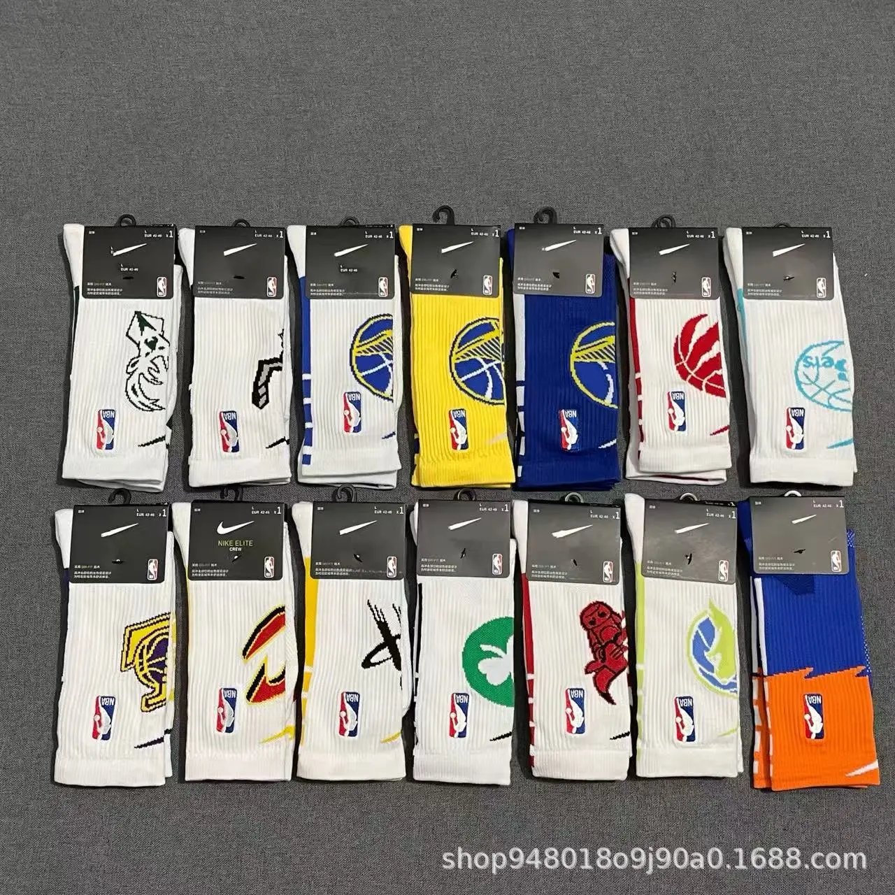 NBA Logo Crew Socks White - 2