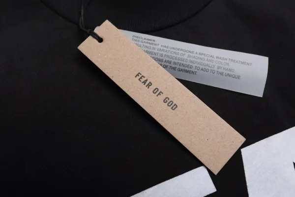 Fear of God Essentials Fear of God Print White T-Shirt - 30