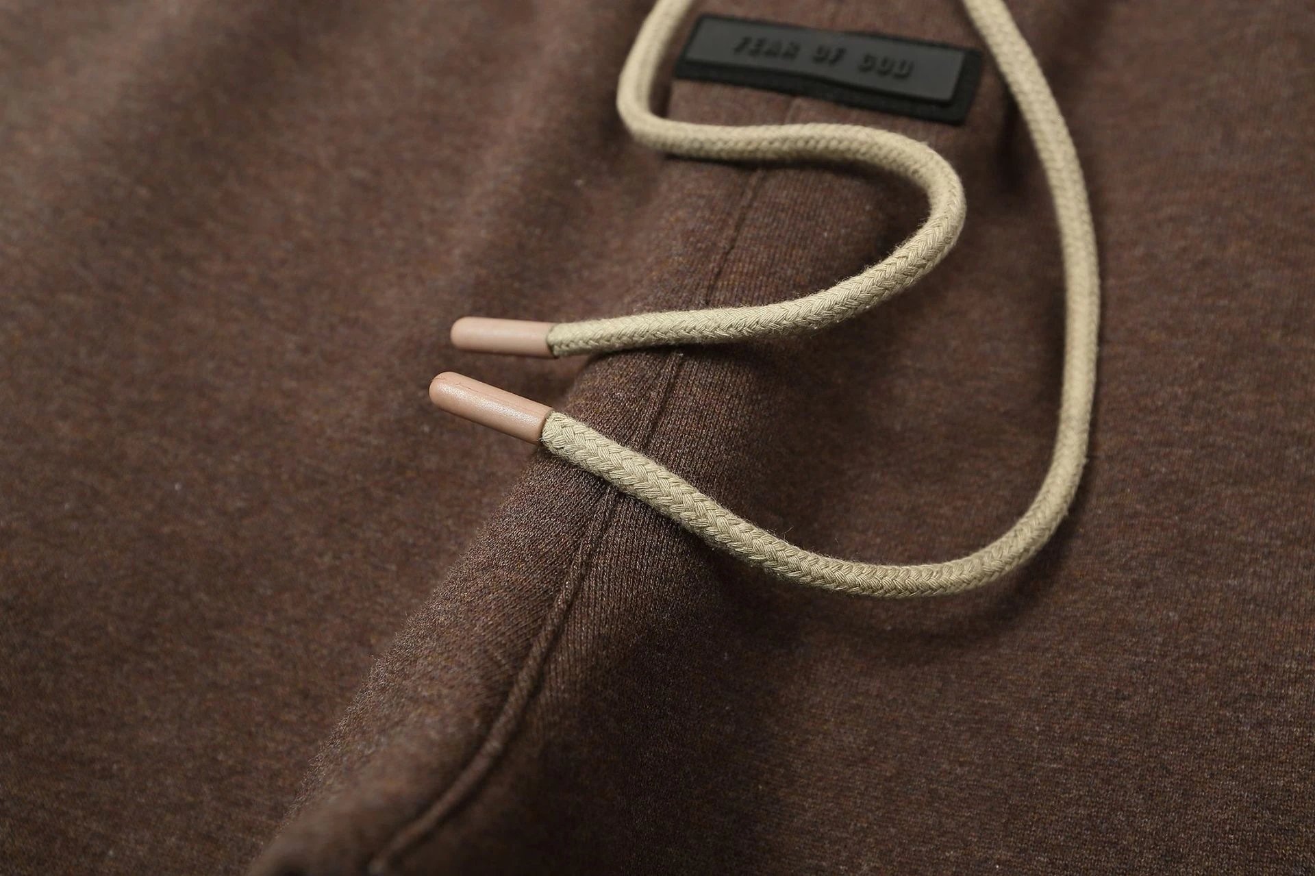 Fear of God Essentials Sweatpants Coral - 36