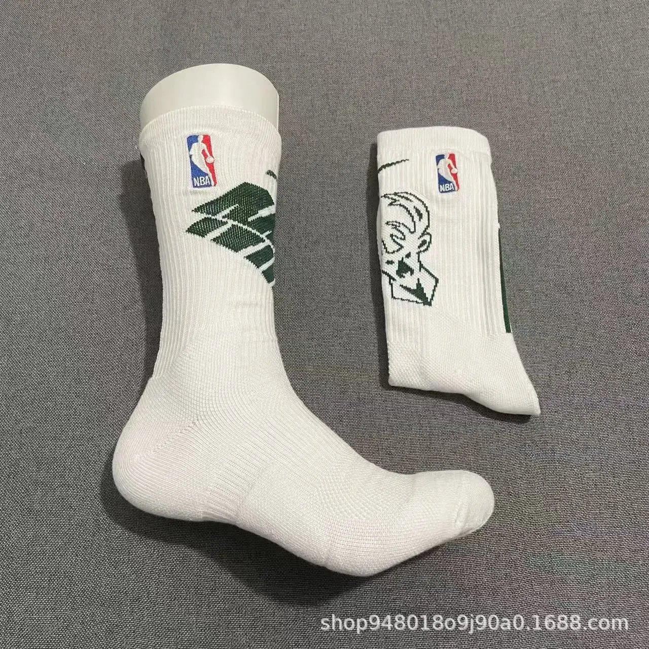 NBA Logo Crew Socks White - 7