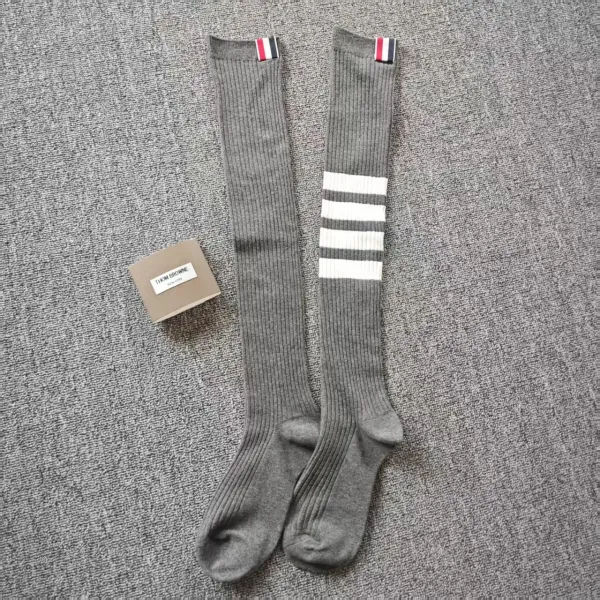 Thom Browne Ribbed Knee-High Socks Gray with Four-Bar Stripe - 10