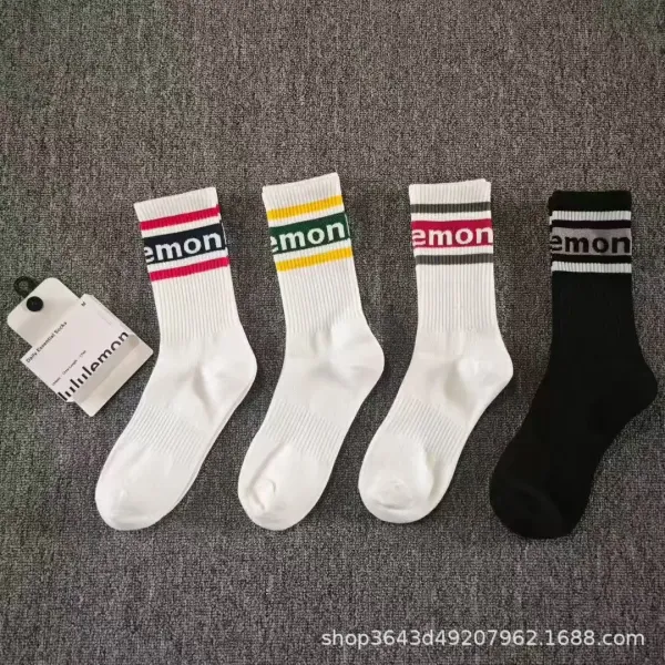 Lululemon Daily Essential Socks White Crew - 4