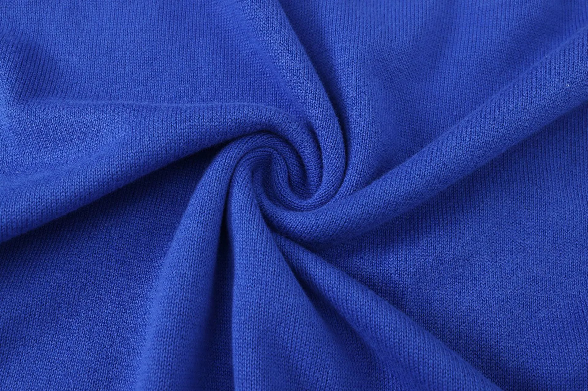 Design Classic Crewneck Sweater Royal Blue - 11