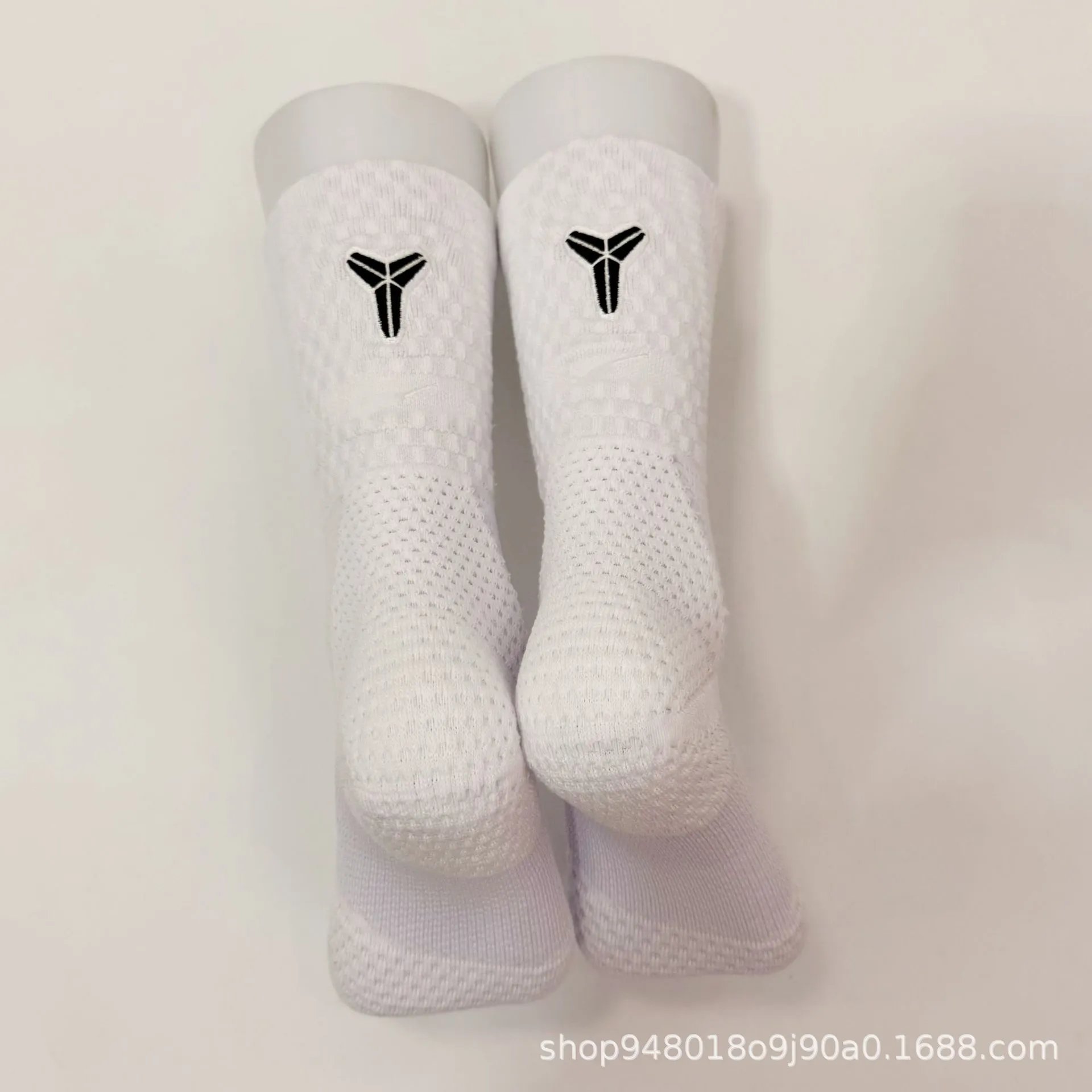 Design Kobe Bryant Logo Socks Black Performance Crew Socks - 9