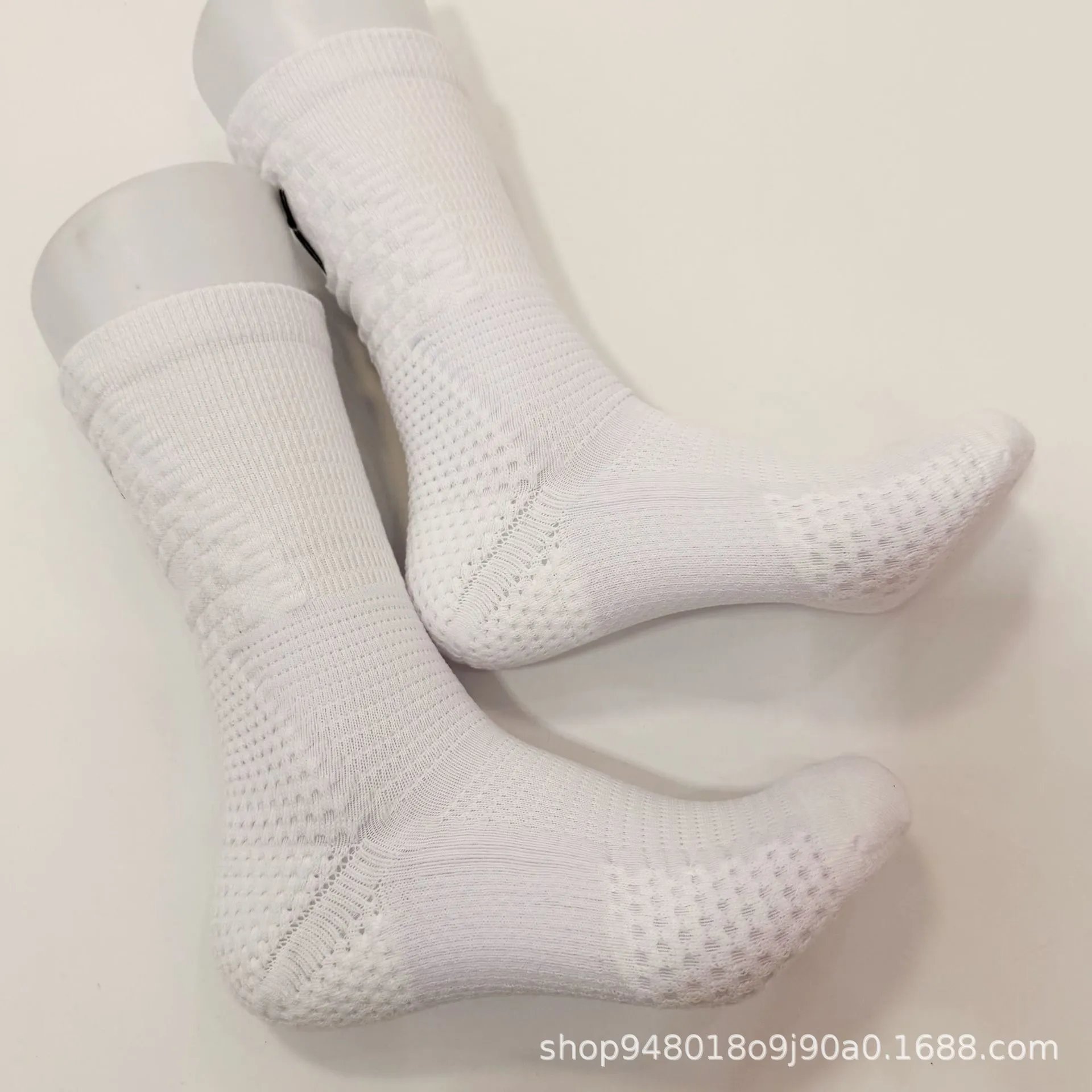 Design Kobe Bryant Logo Socks Black Performance Crew Socks - 14