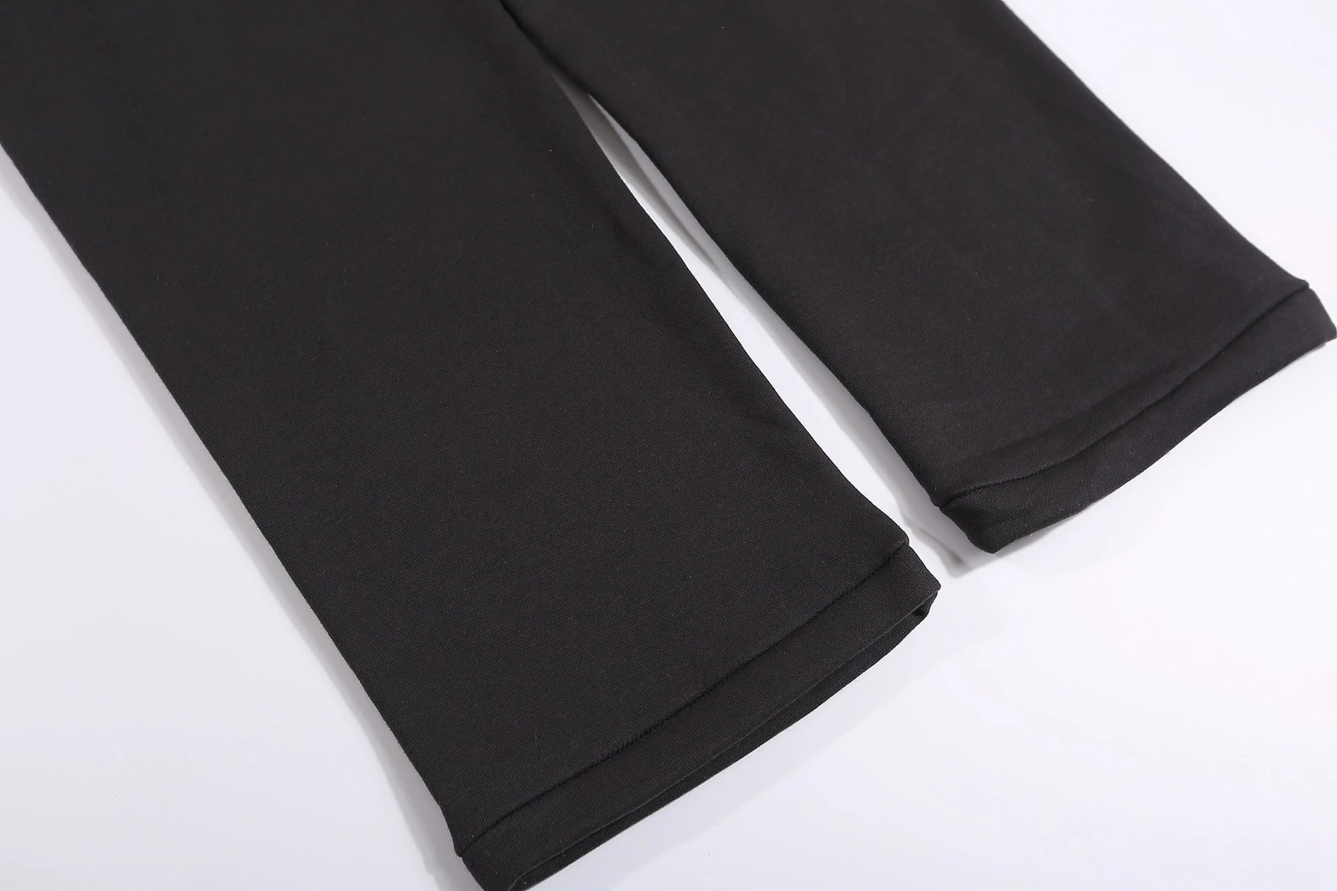 Fear of God Essentials Sweatpants Coral - 23