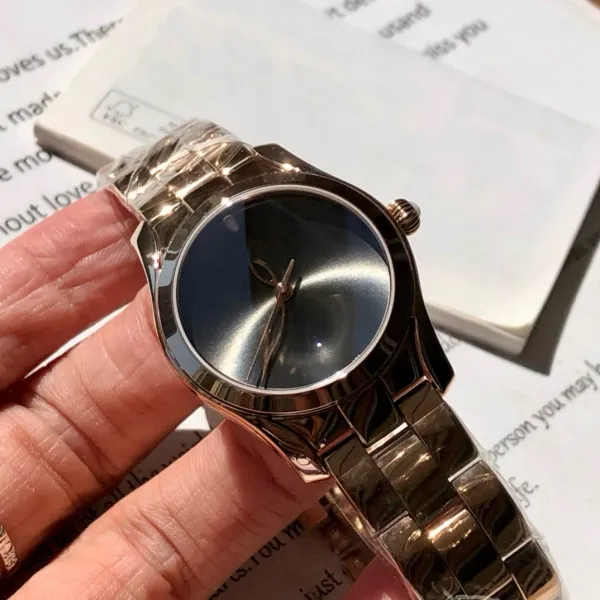 Design Mother-of-Pearl Dial Two-Tone Gold Silver Watch Watches - 20