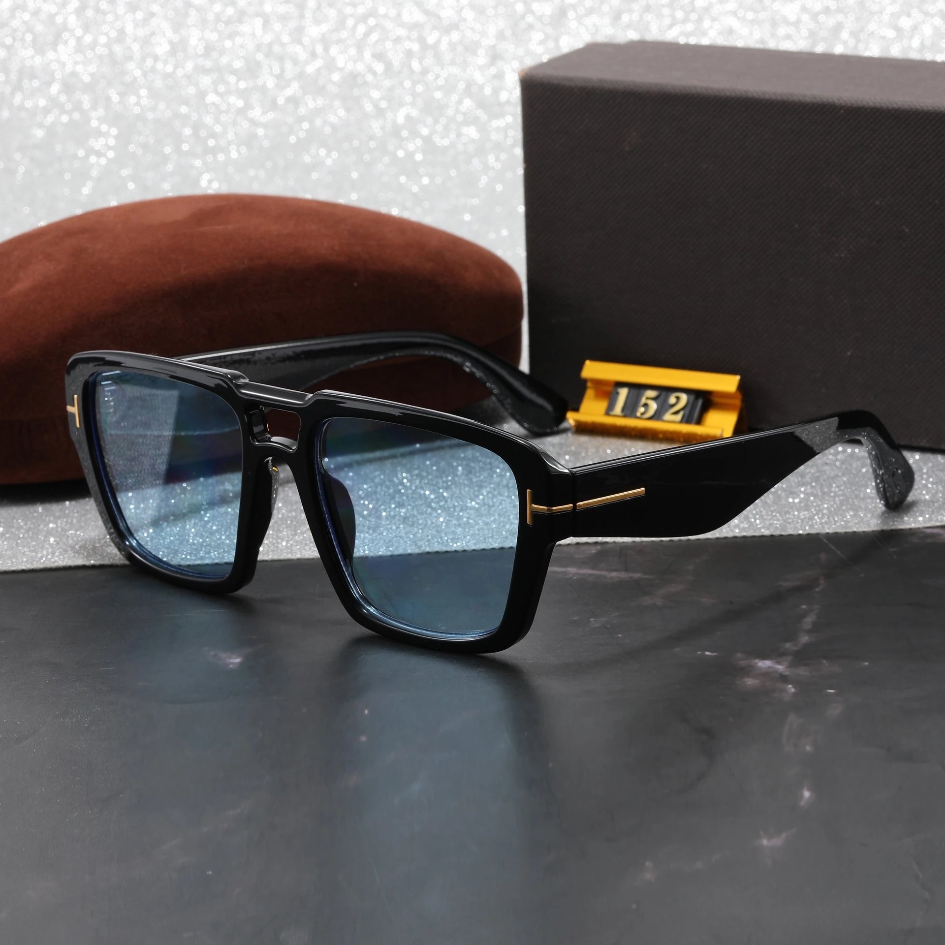 Tom Ford FT0942 Black Frame Blue Gradient Lens Sunglasses Eyewear