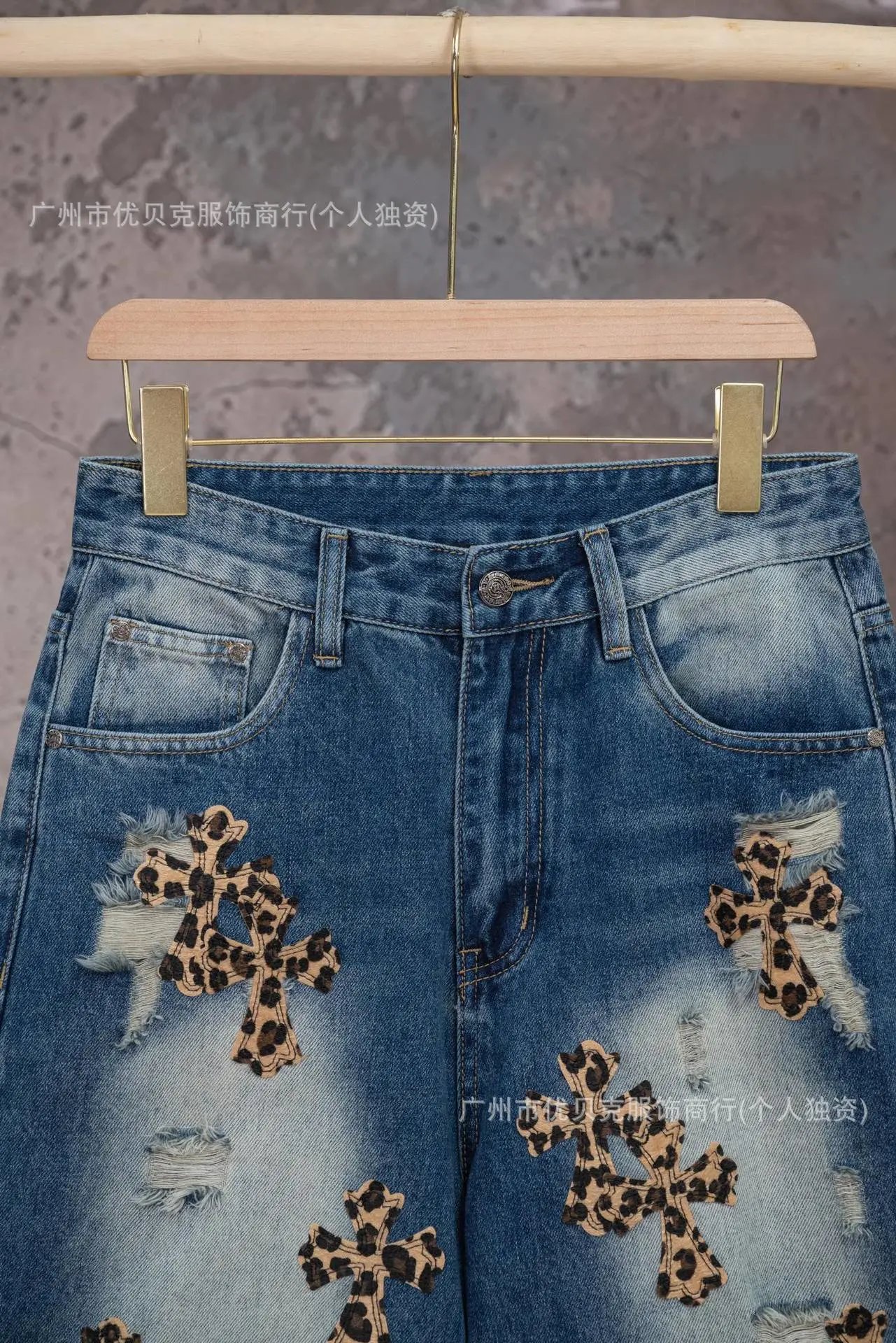 Design Leopard Cross Embroidered Distressed Denim Shorts - 8