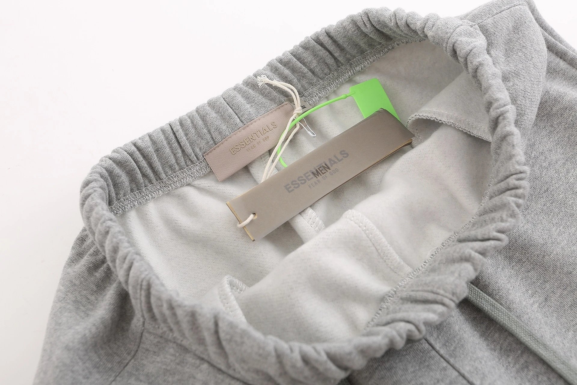 Fear of God Essentials Sweatpants Coral - 29