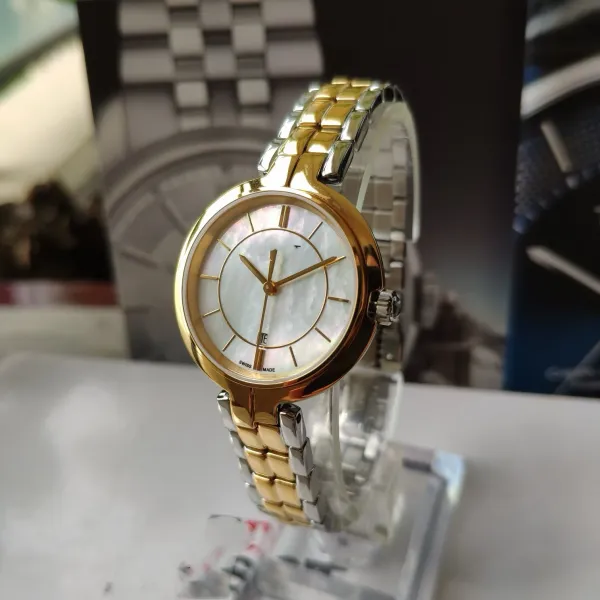Design Mother-of-Pearl Dial Two-Tone Gold Silver Watch Watches - 1