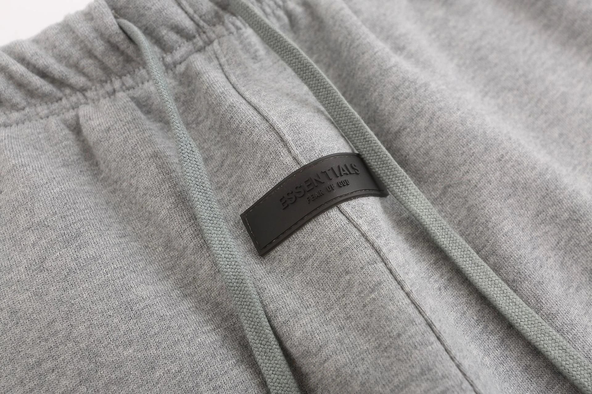 Fear of God Essentials Sweatpants Coral - 27