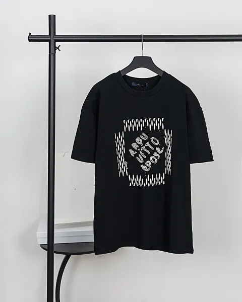 Design 'Tourist vs. Artist' Oversized Graphic T-Shirt White - 13