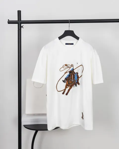 Design 'Tourist vs. Artist' Oversized Graphic T-Shirt White - 43