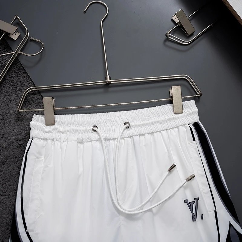 Design V-Print Drawstring Shorts White Multicolor - 5