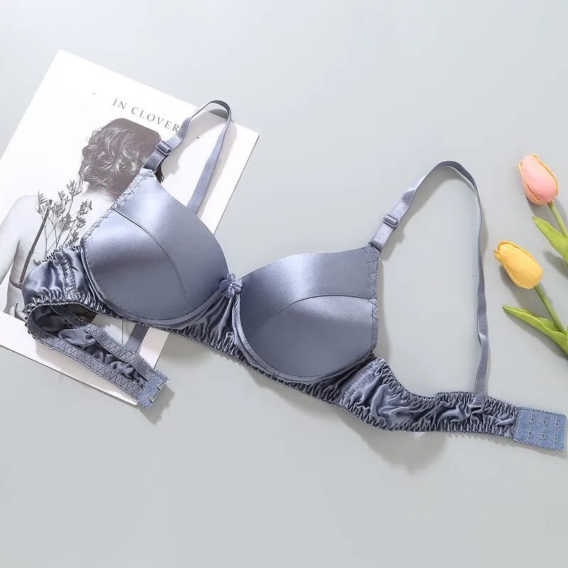 藏青色