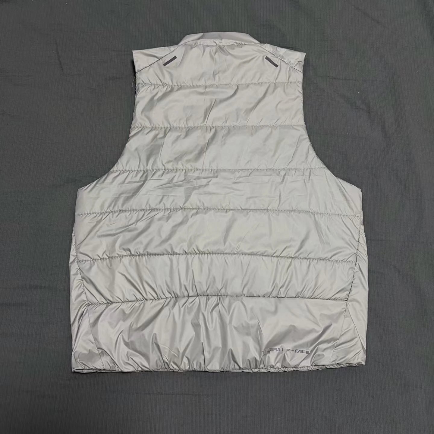 Nike Therma-FIT Reflective Vest Silver - 7