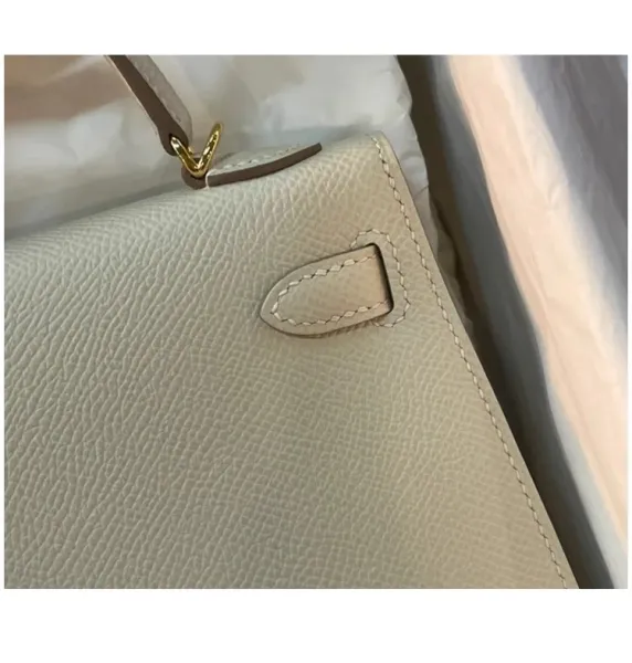 Hermès Kelly 25cm Epsom Black Gold Hardware Handbag - 15