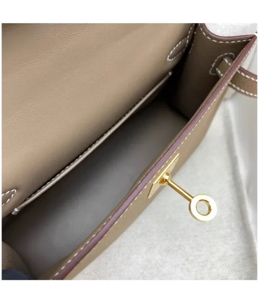 Hermès Kelly 25cm Epsom Black Gold Hardware Handbag - 27