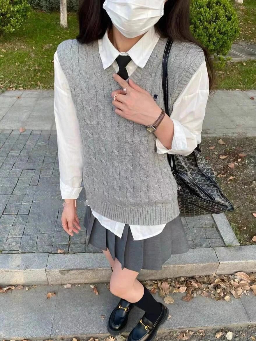 Polo Ralph Lauren Cable Knit Vest Gray Sweater Vest Vest Top - 17