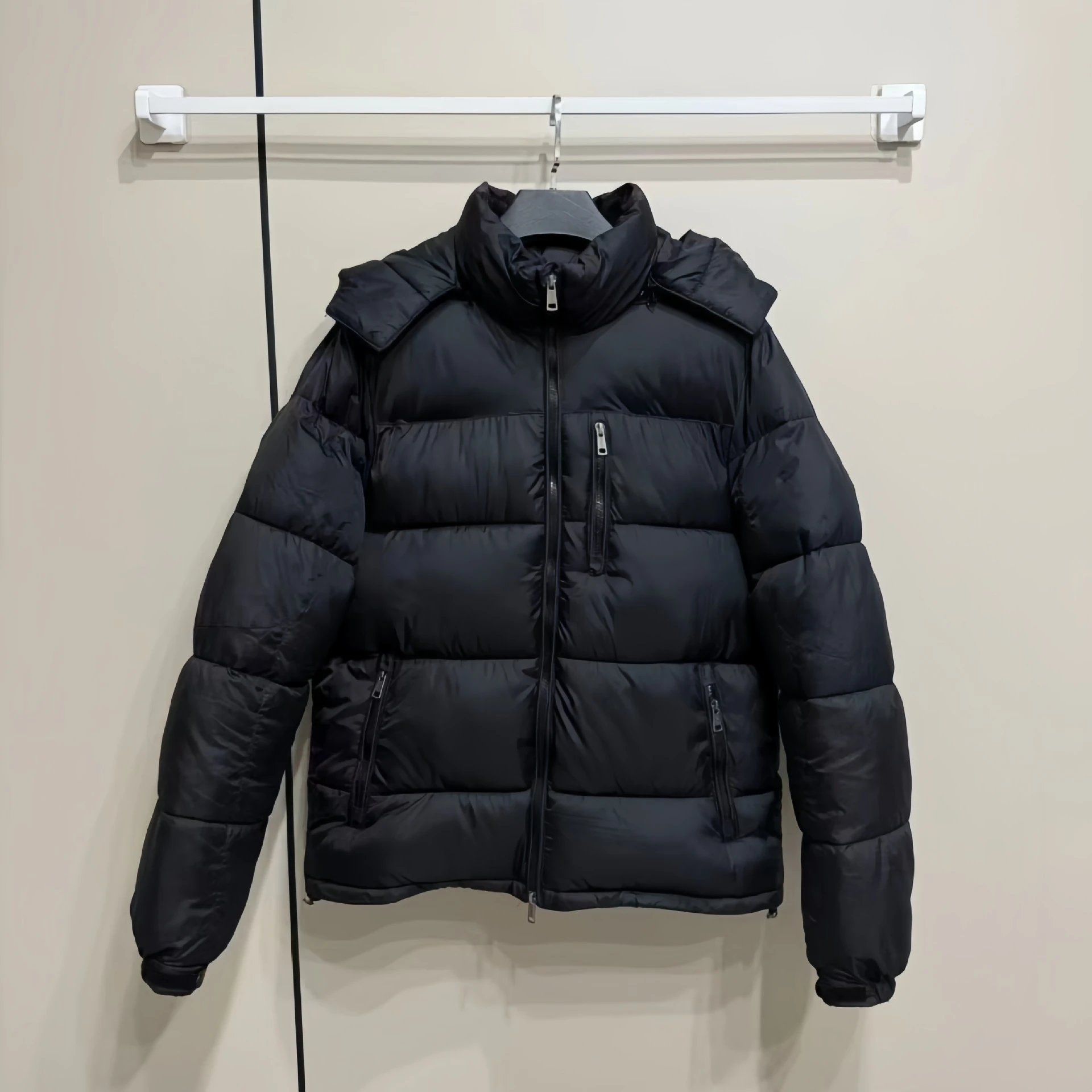 Design Puffer Jacket Oversized Quilted Down Jacket in Black, White, Olive Green, Navy - 4