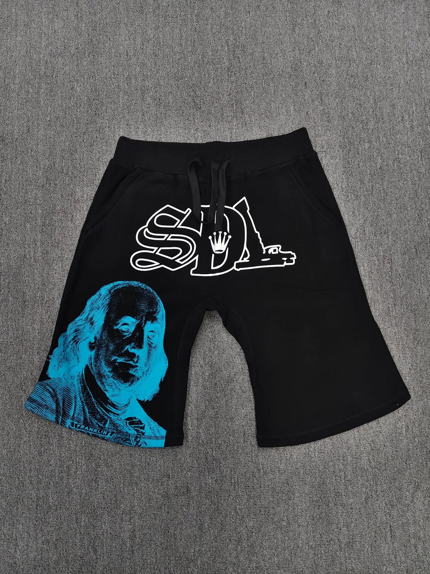 Design Graphic Print Sweat Shorts Black Red - 4