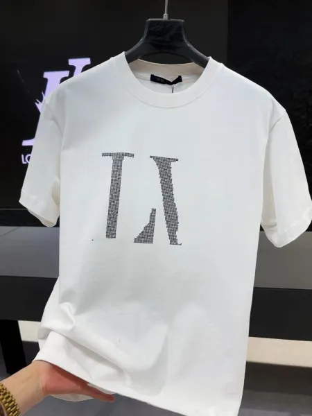 Louis Vuitton LV Logo Embellished Black T-Shirt - 16