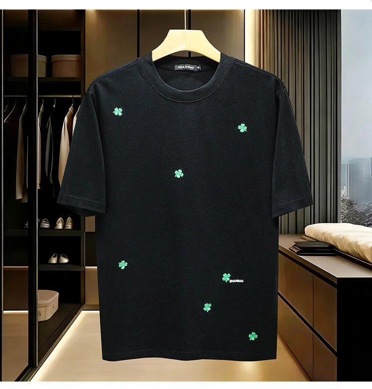 Design SHANBAO Clover Embroidered White T-Shirt T-Shirts - 5