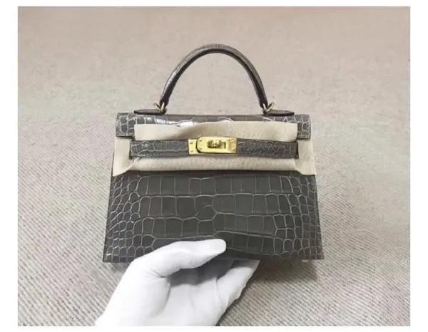 Hermès Mini Kelly II Black Crocodile Leather with Gold Hardware Handbag - 18