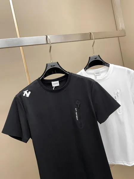 Design Dr. Sport Zip Pocket Performance T-Shirt Black Tops.t Shirts - 3