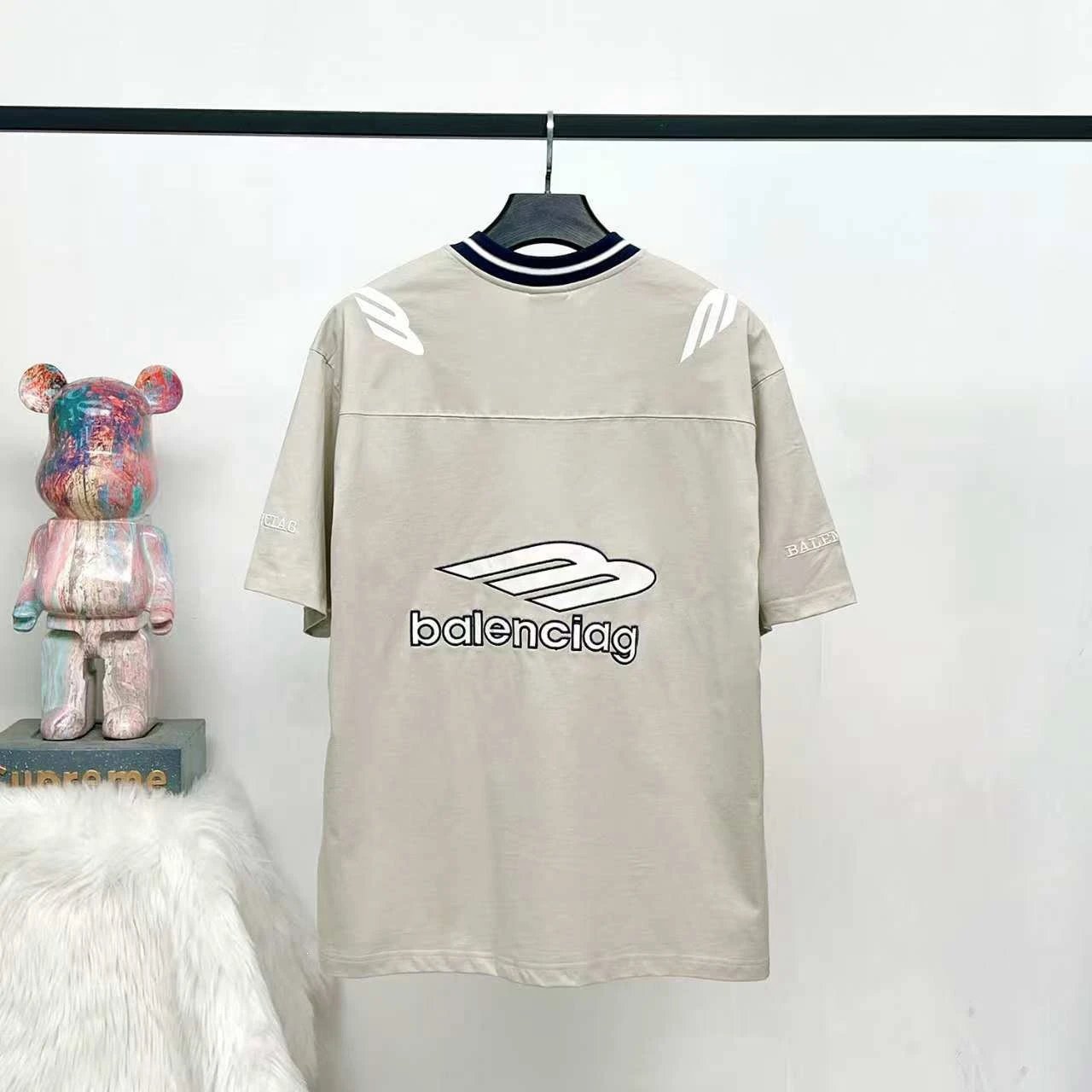 Balenciaga Logo V-Neck Jersey Navy - 10