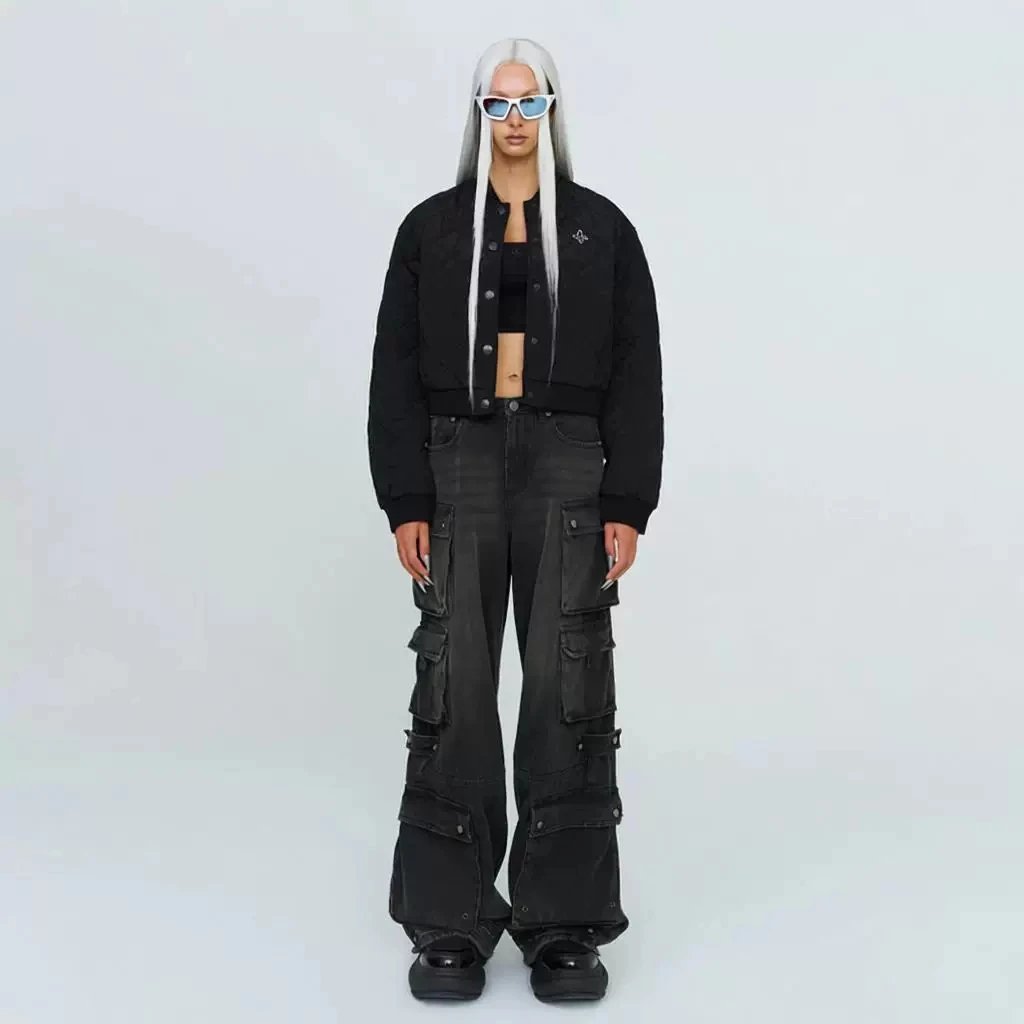 Design Cargo Pocket Wide-Leg Black Denim Jeans - 3