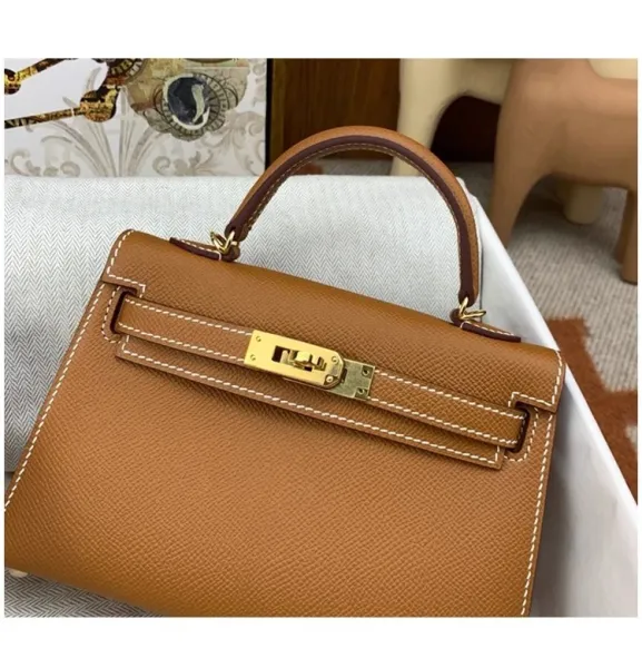 Hermès Kelly 25cm Epsom Black Gold Hardware Handbag - 31