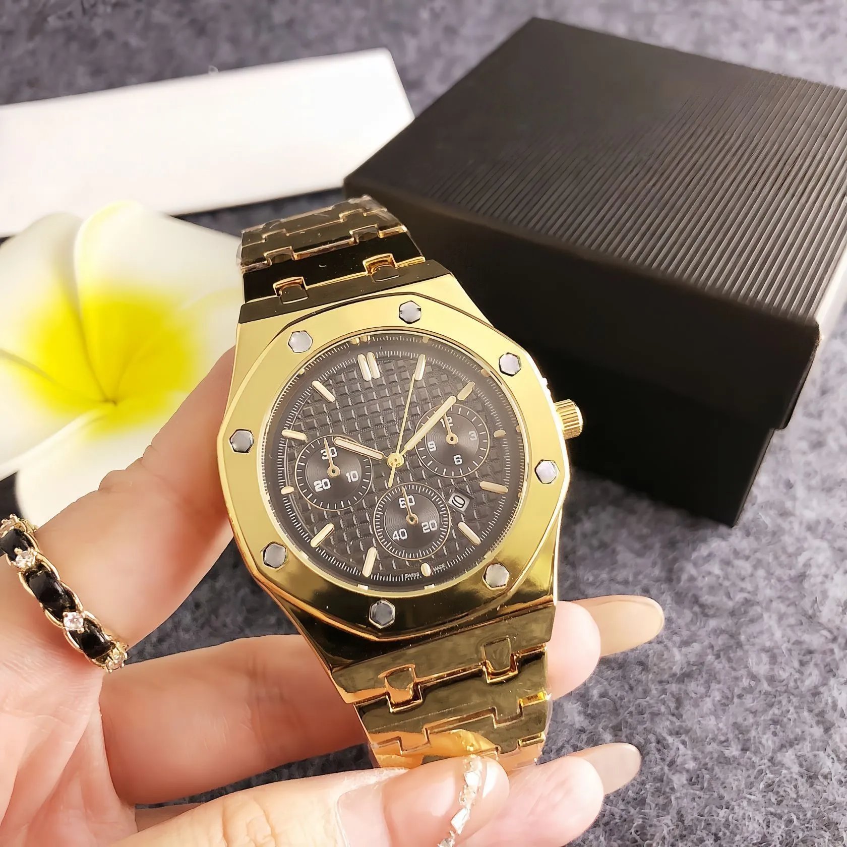 Audemars Piguet Royal Oak Chronograph Gray Dial Steel Watch Watches - 6