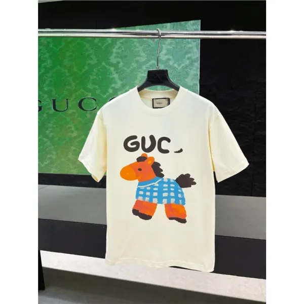 Gucci Horse Print T-Shirt Beige - 1