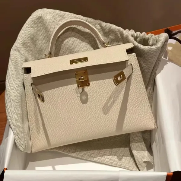 Hermès Kelly 25cm Epsom Leather Off-White Handbag with Gold Hardware - 1