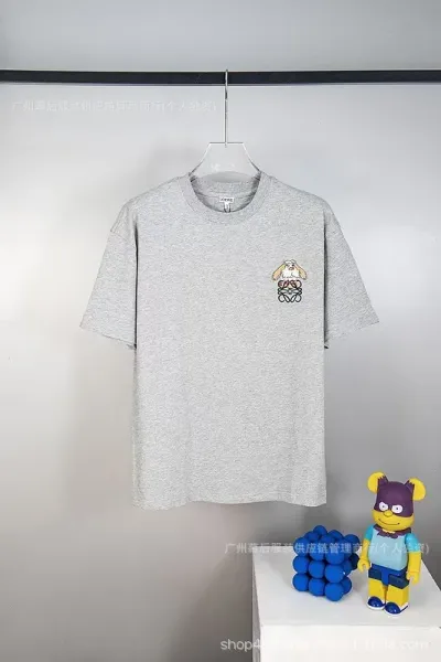 Design Rabbit Embroidery Gray T-Shirt - 1