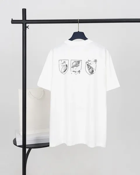 Design 'Tourist vs. Artist' Oversized Graphic T-Shirt White - 8