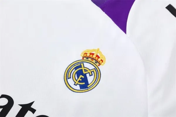 Real Madrid Training Kit White / Black Jersey and Shorts Sets - 2