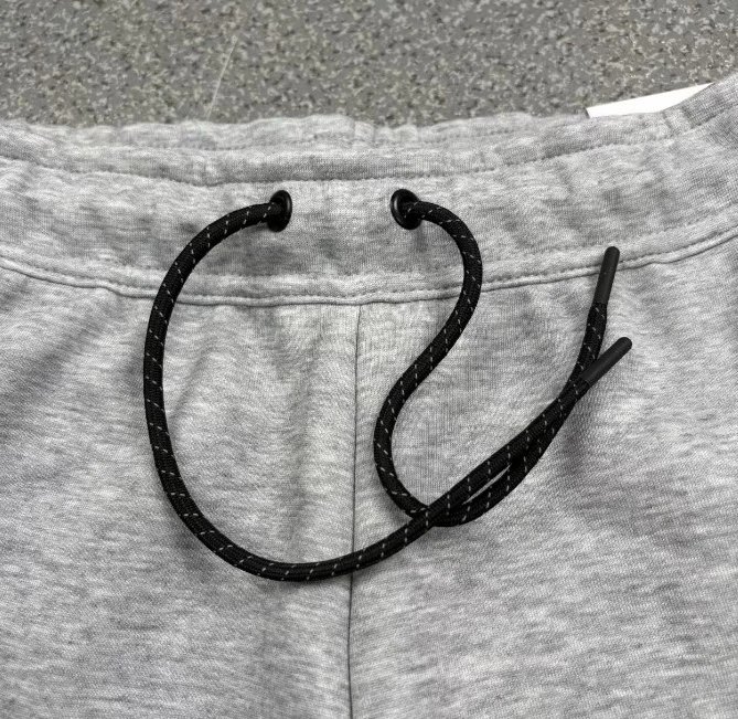 Nike Tech Fleece Shorts Gray - 9