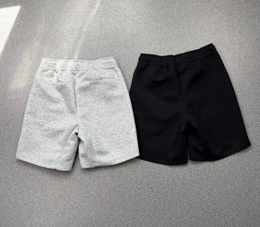 Nike Tech Fleece Shorts Gray - 22