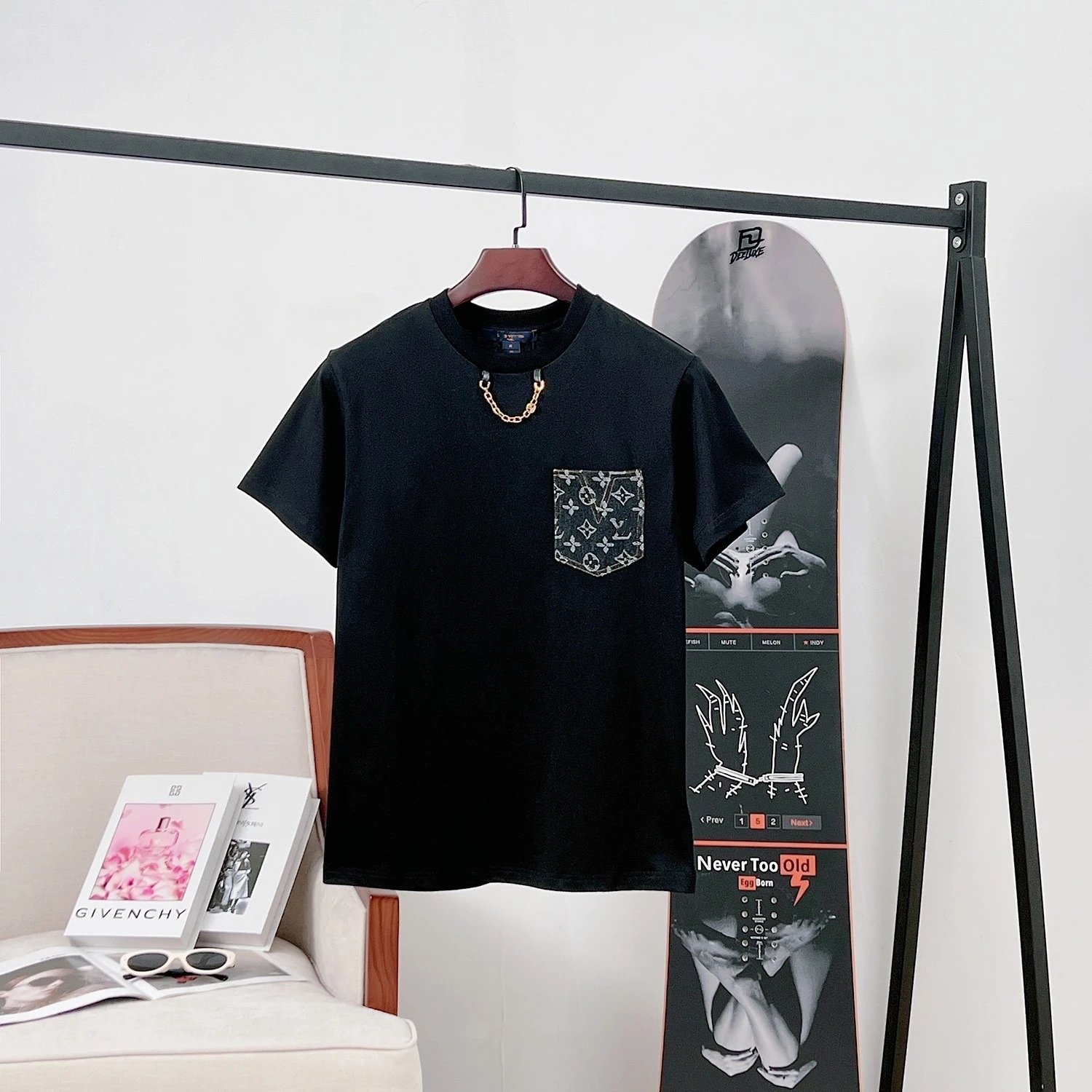 Louis Vuitton Spray Paint Paris T-Shirt White Tops.t Shirts - 3