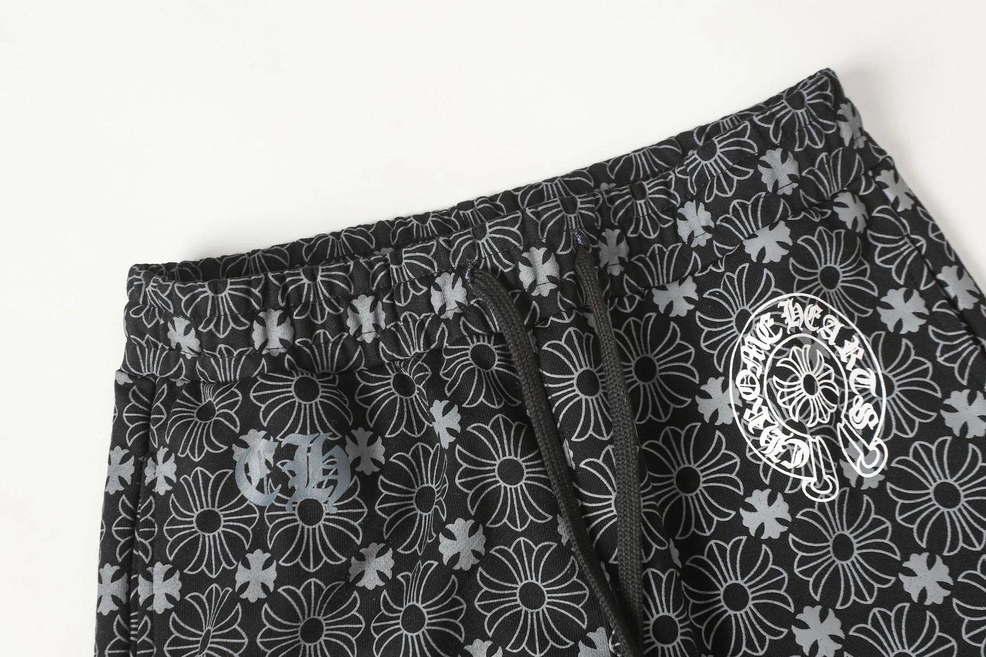 Chrome Hearts Daisy Print Sweatpants Black - 3