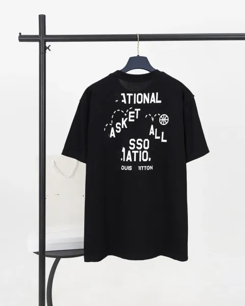 Design 'Tourist vs. Artist' Oversized Graphic T-Shirt White - 18