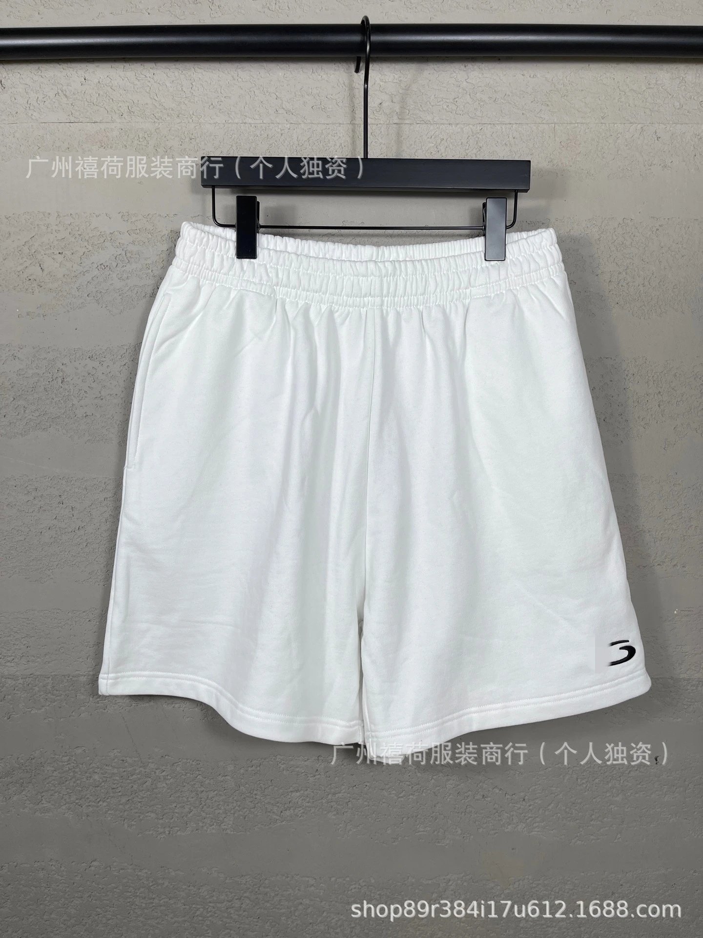 7027白色（刺绣）