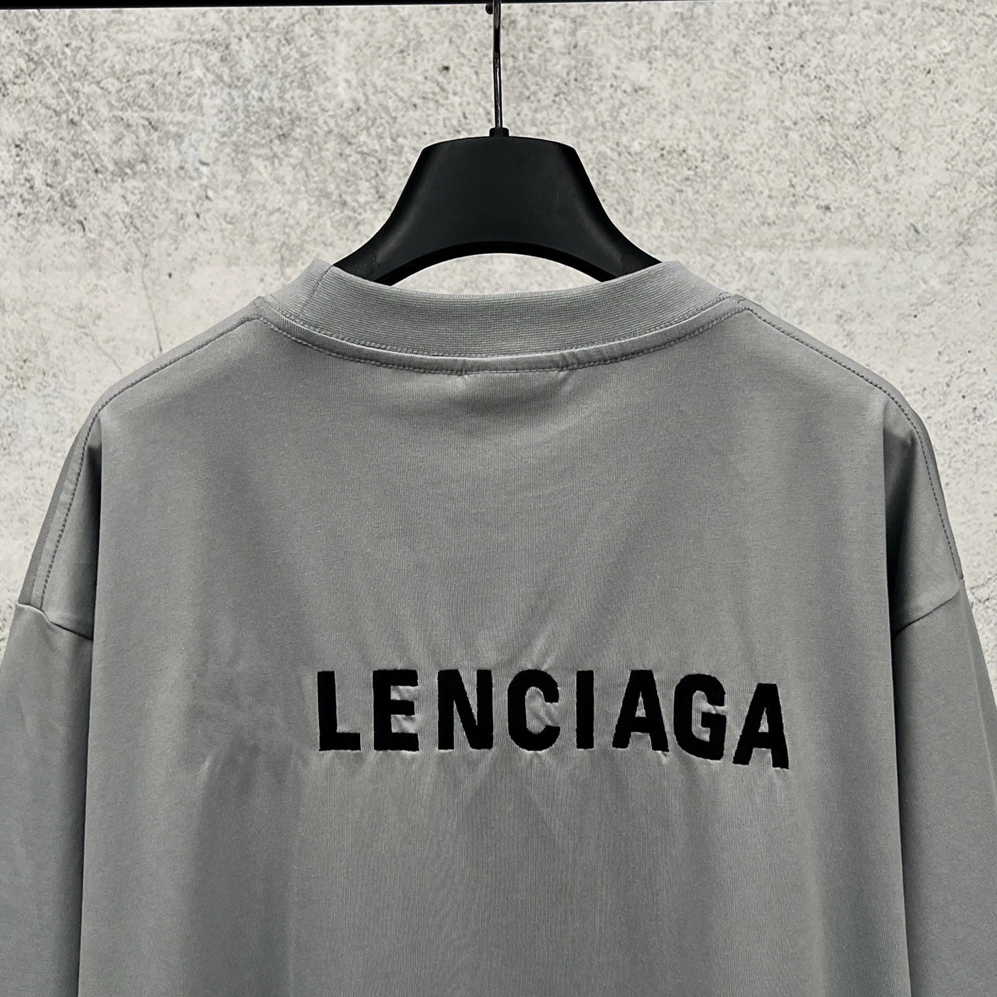 Balenciaga Logo Embroidered Off-White T-Shirt - 8